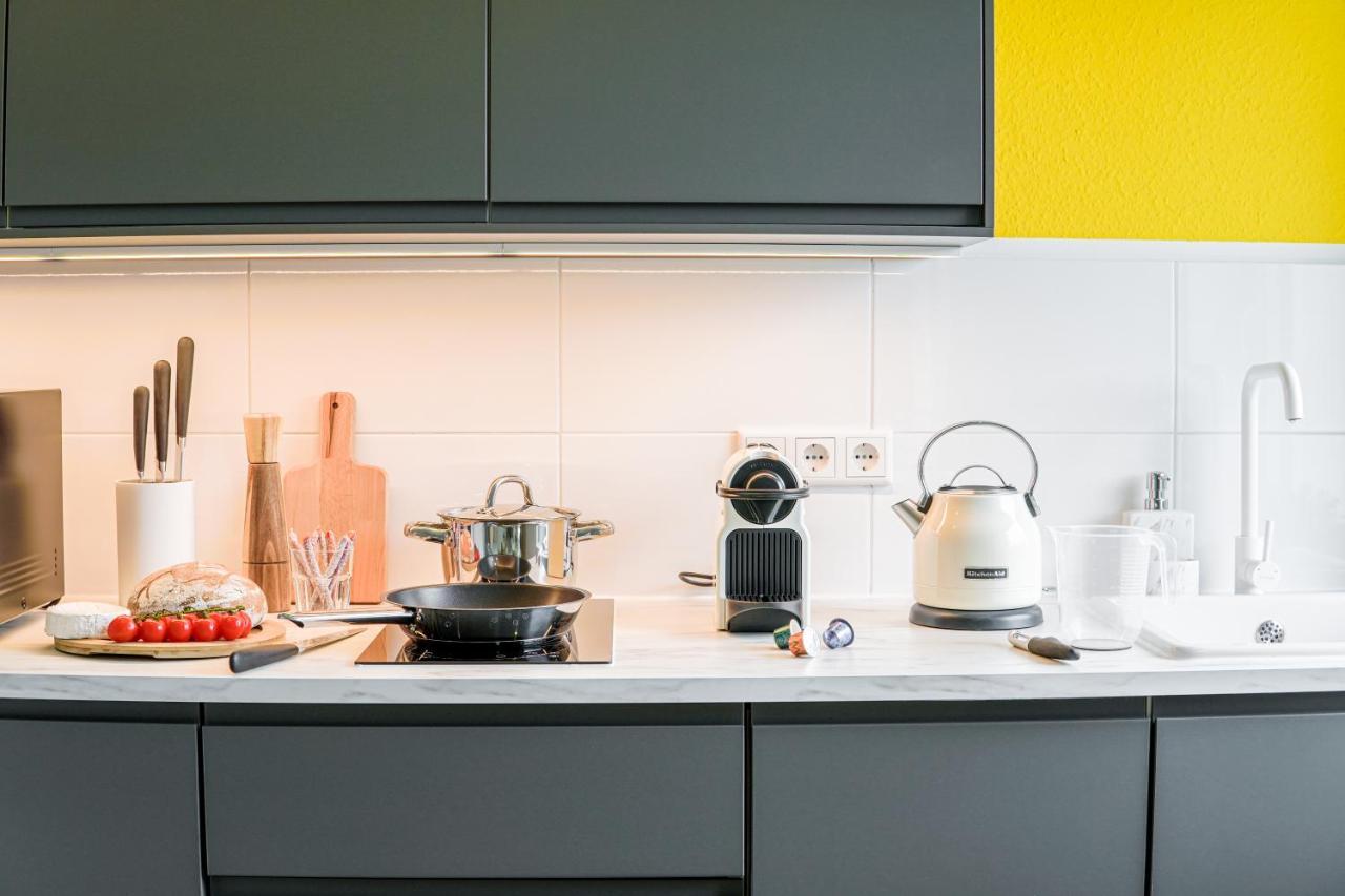 Homefy Come-Together Apartment - Balkon - Aufzug - Free Parking - Smart Tvs Essen Exterior foto